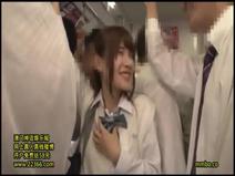 【中出し】JKが媚薬クリームを局部に塗られて興奮し、電車内で小便を漏らす...。